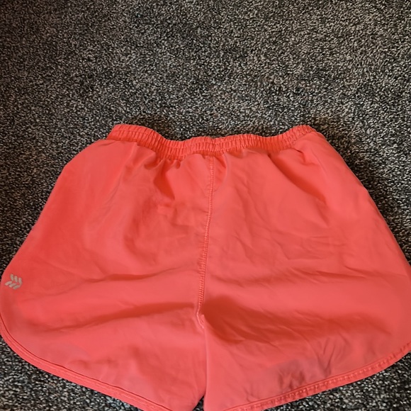 All In Motion Shorts - Picture 2 of 3